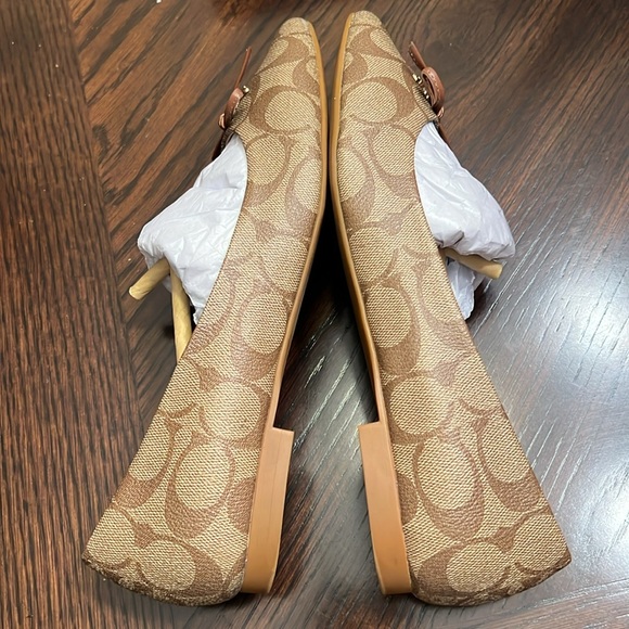 Coach shoes , with box and original tags ect… worn only a couple times - Picture 5 of 10